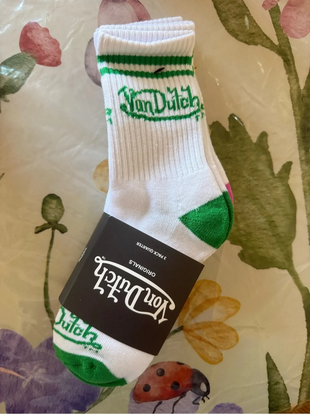 Von Dutch White Crew Socks with Logo & Accents 3pk